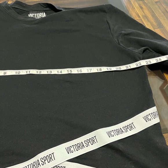 Victoria Secret’s Sports Logo Trim Sweater Size XLarge - Picture 9 of 9